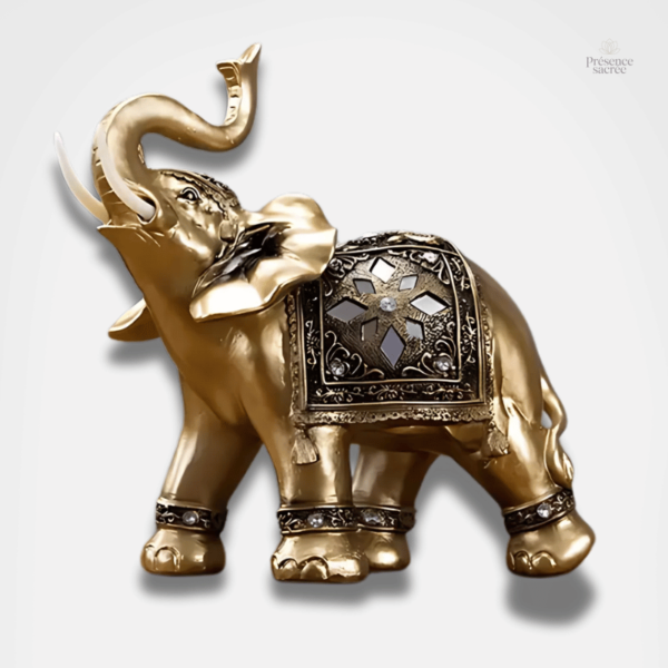 Statue éléphant dorée d'Asie, décoration élégante