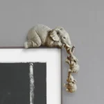 Statue d'éléphant en design moderne