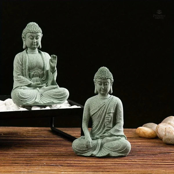 Statue Bouddha en grès, symbole de paix intérieure