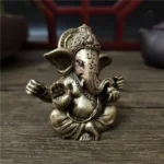 Statuette indienne de Ganesh en résine