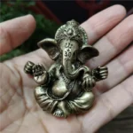 Statue de Ganesh, art résine traditionnel