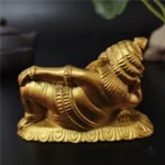Ganesh stylisé dans une pose allongée élégante