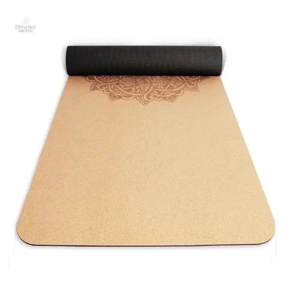 Tapis de yoga écologique en liège pour pratiques spirituelles