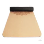 Tapis de méditation doux, parfait pour une posture stable
