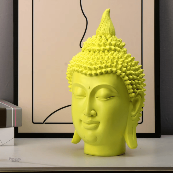 Statue de Bouddha colorée, inspiration zen pour votre espace