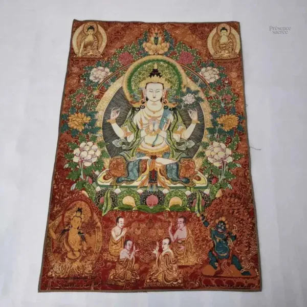 Thangka tibétain en soie de Guanyin Kwan-yin
